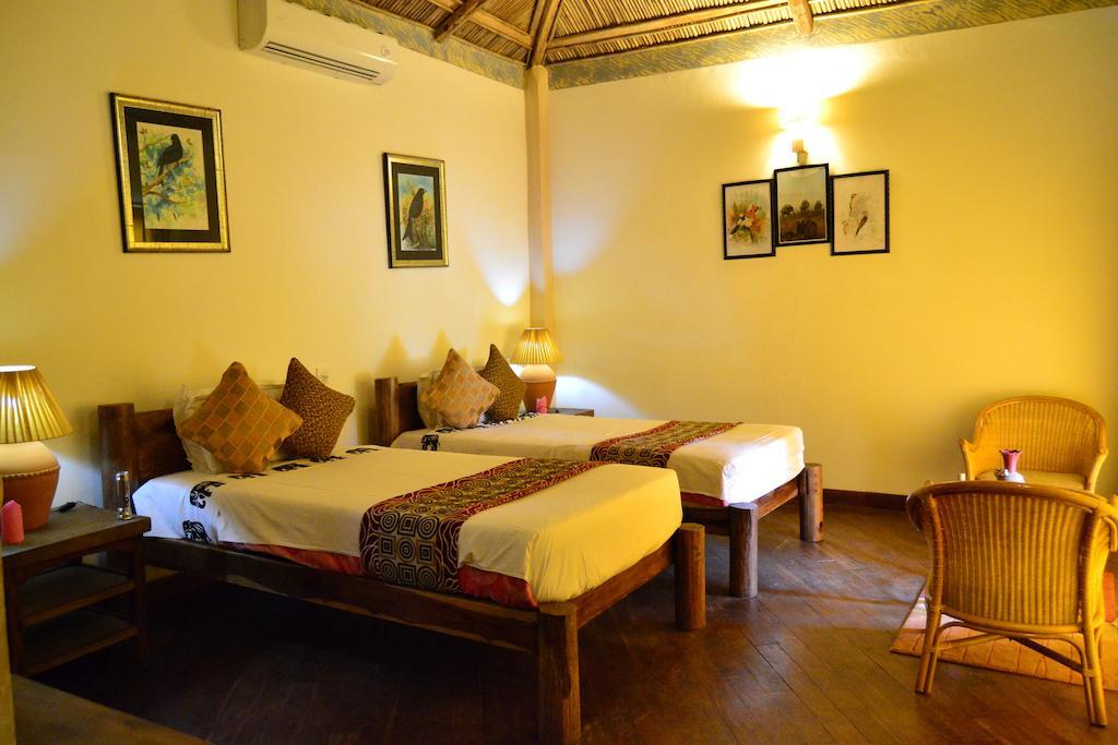 Temple Tiger Green Jungle Resort Kawasoti الغرفة الصورة
